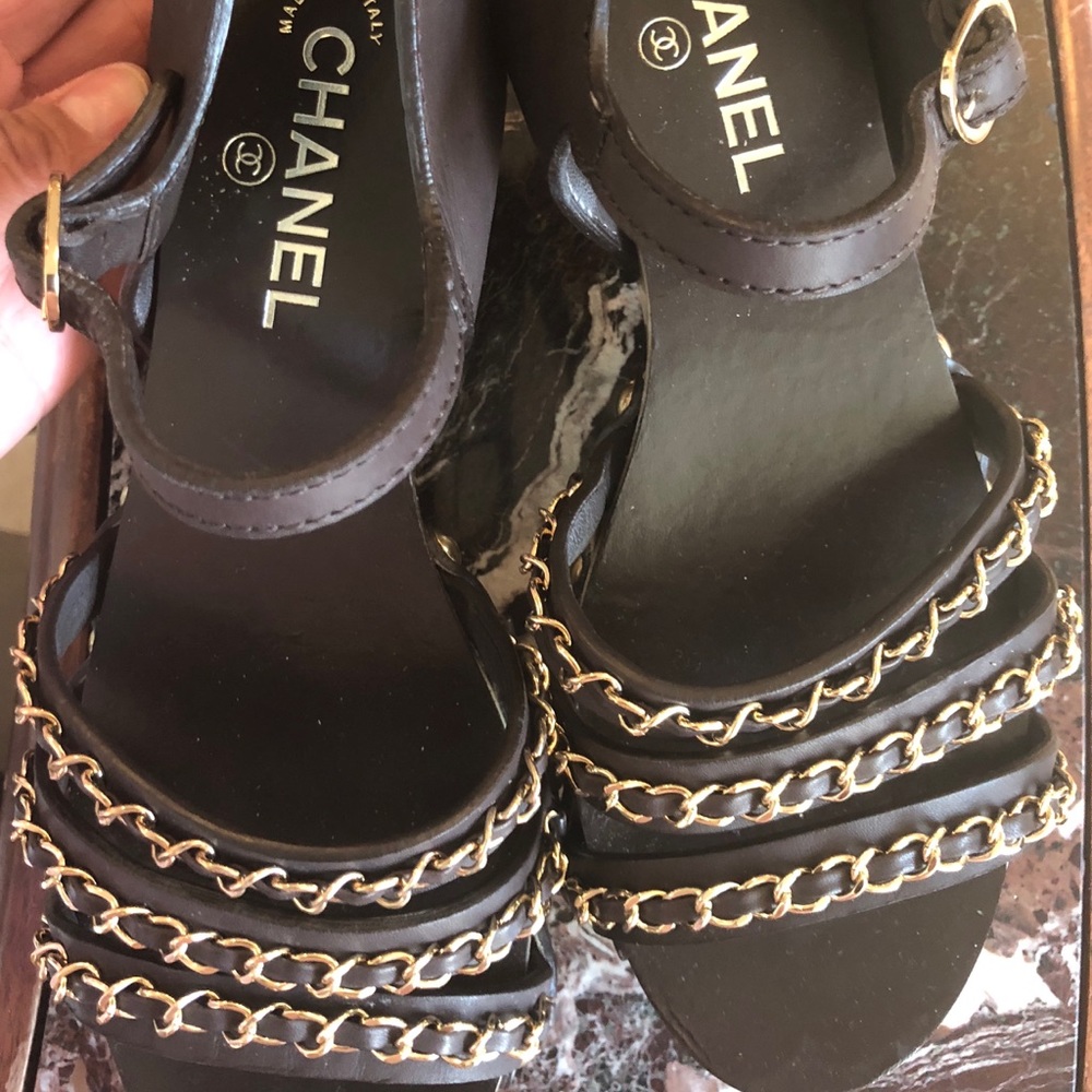 Authentic CHANEL 16C Sandals